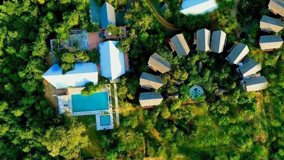 Aswadduma Hotel Dambulla Exterior photo