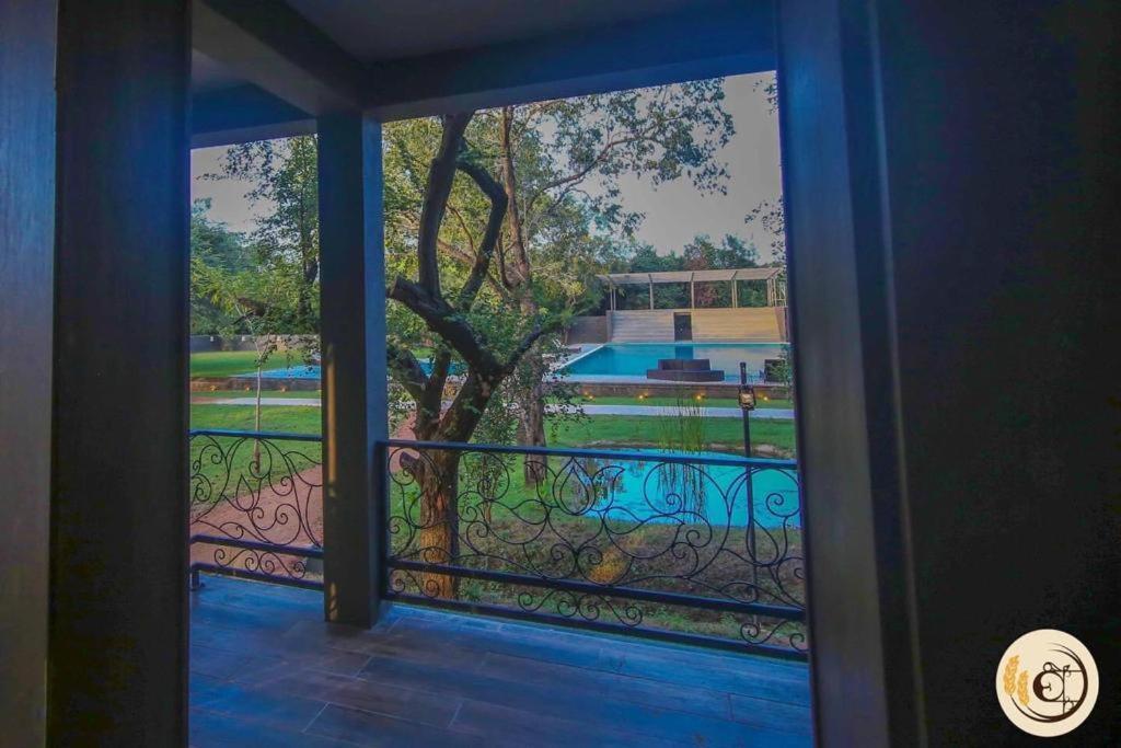Aswadduma Hotel Dambulla Exterior photo